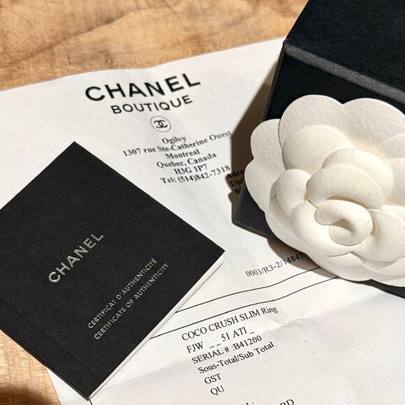 Chanel Coco Crush Mini Version Yellow Gold Ring - Picture 13 of 14